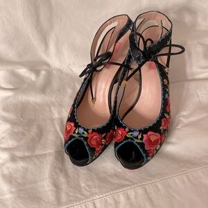 Vintage Betsey Johnson, satin floral stilettos, size 9